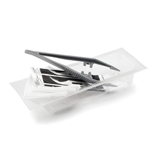 Peha-instrumenten Basis-Set fein steril1 Metzenbaum Schere gebogen, 14,5 cm1 Mosquito Klemme n. Halsted anatomisch gebogen, 12,5 cm1 Adson Pinzette anatomisch gerade, 12 cm1 Adson Pinzette chirurgisch gerade, 12 cm1 Mayo Hegar Nadelhalter, 12 cm5 Mulltupf